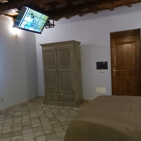 Villa Il Granaio Del Pavone Nepi Esterno foto
