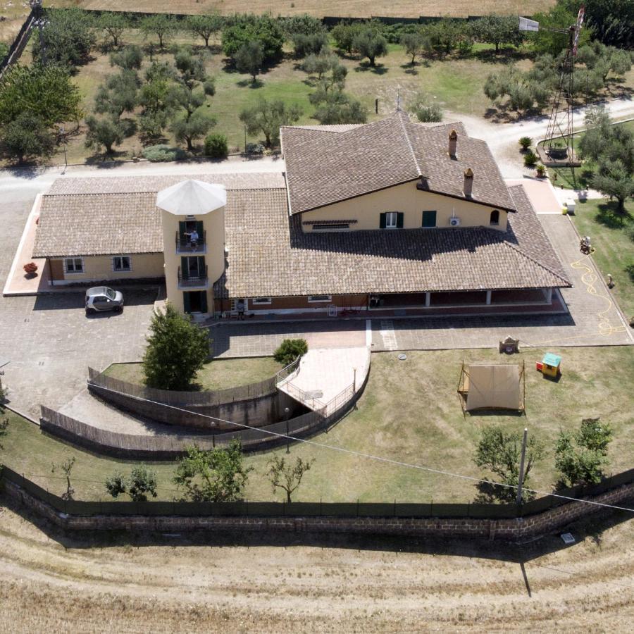 Villa Il Granaio Del Pavone Nepi Esterno foto