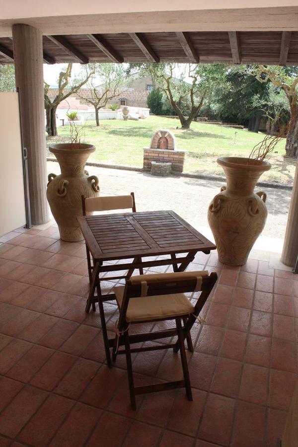 Villa Il Granaio Del Pavone Nepi Esterno foto