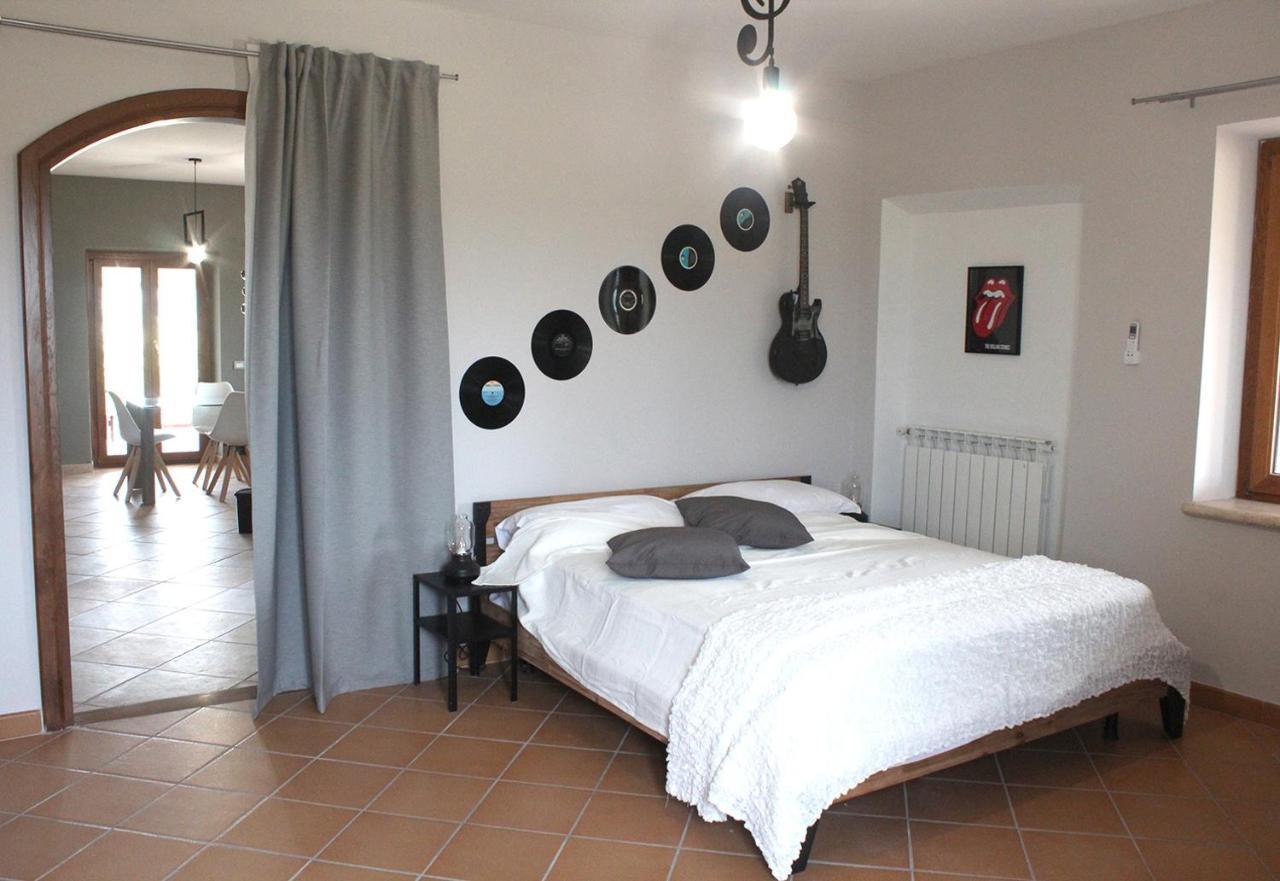 Villa Il Granaio Del Pavone Nepi Esterno foto